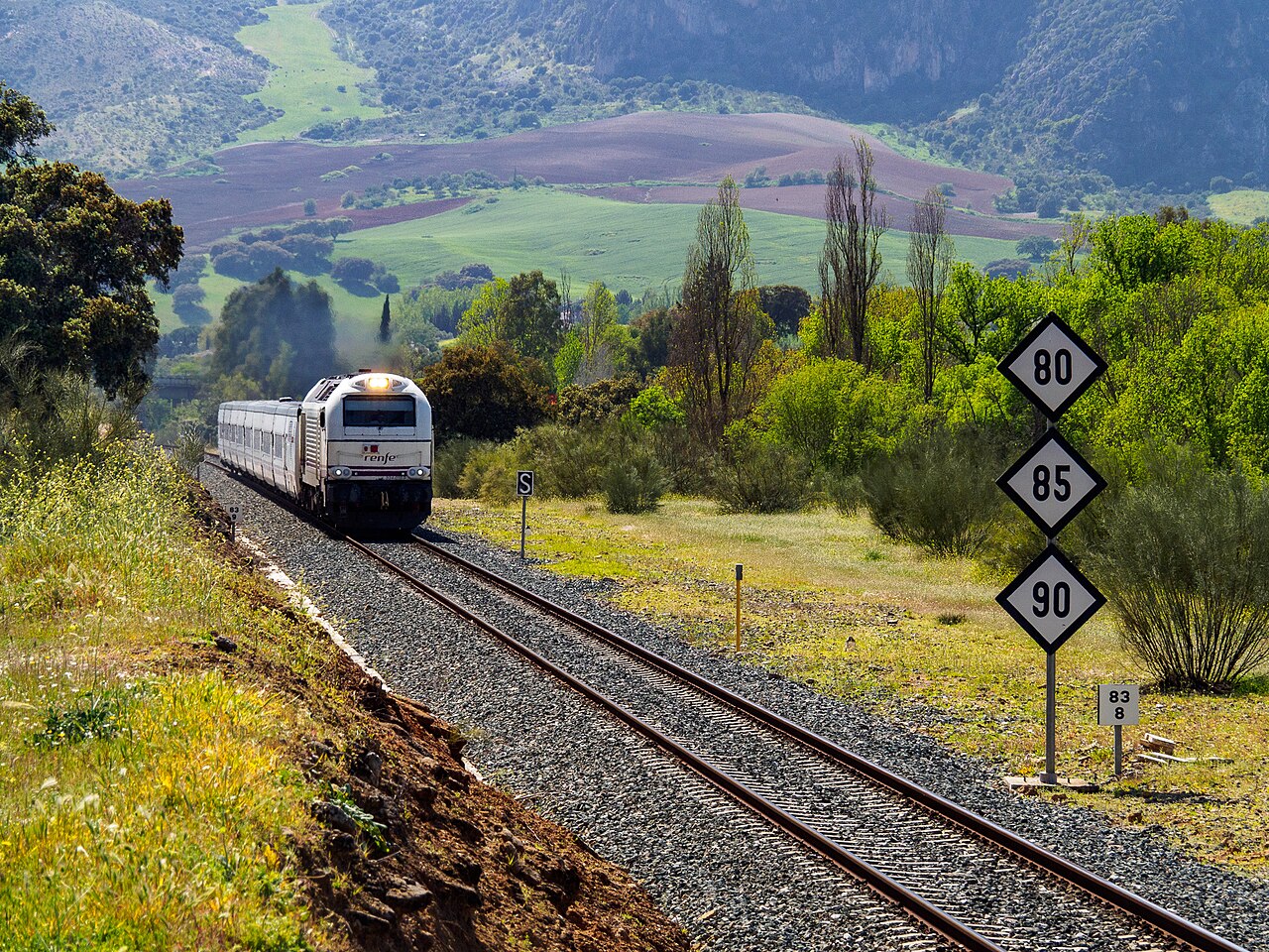 Mr Henderson’s Railway — アルヘシラスからAntequera Santa Anaへ