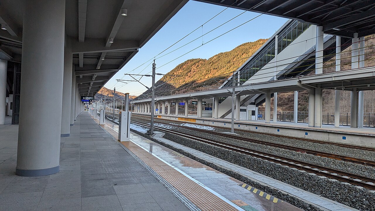 Chuanqing Railway – von Chengdu nach Huangshengguan