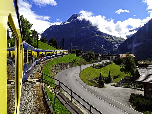ベルナーオーバーラント鉄道 — 写真1