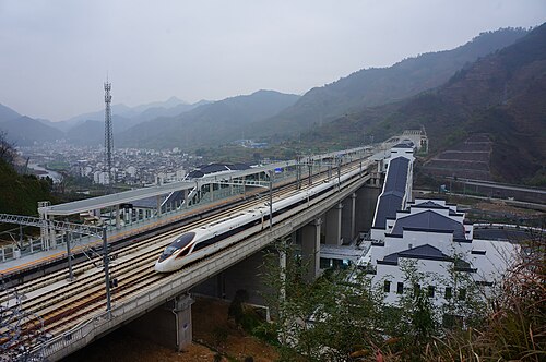 杭黄旅客專用線 — 写真1