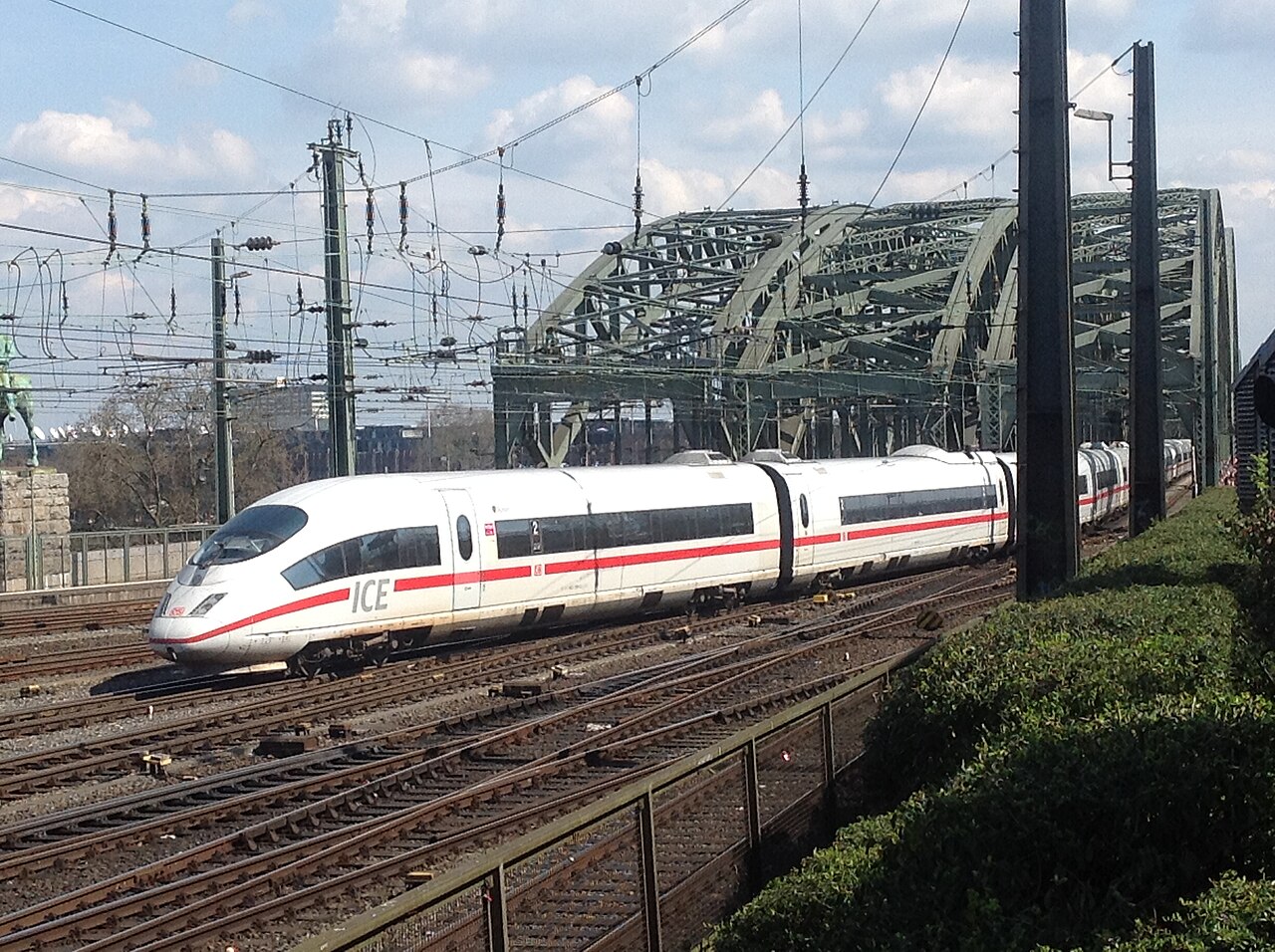 ICE – von Brüssel nach Köln