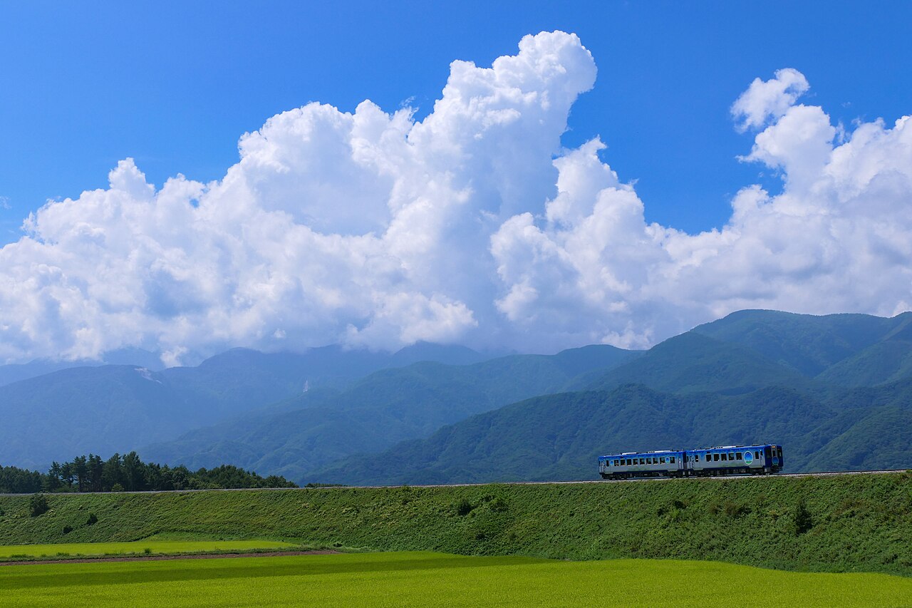 HIGH RAIL 1375 — KobuchizawaからKomoroへ
