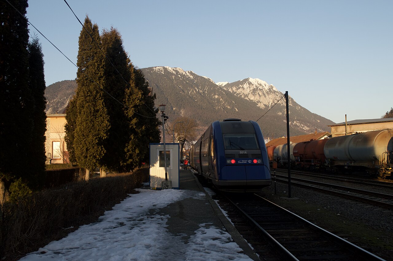 Brașov–Zărnești railway — ザルネシュティからブラショヴへ