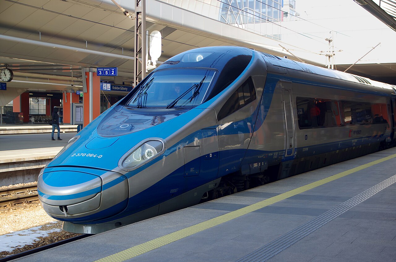 EIP Pendolino — ワルシャワからKrakówへ