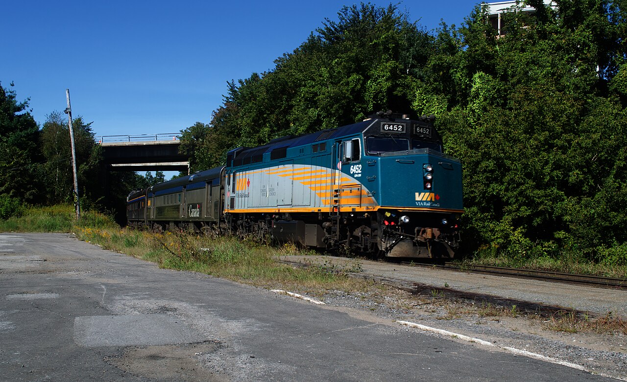 VIA Senneterre — Senneterre to Montréal