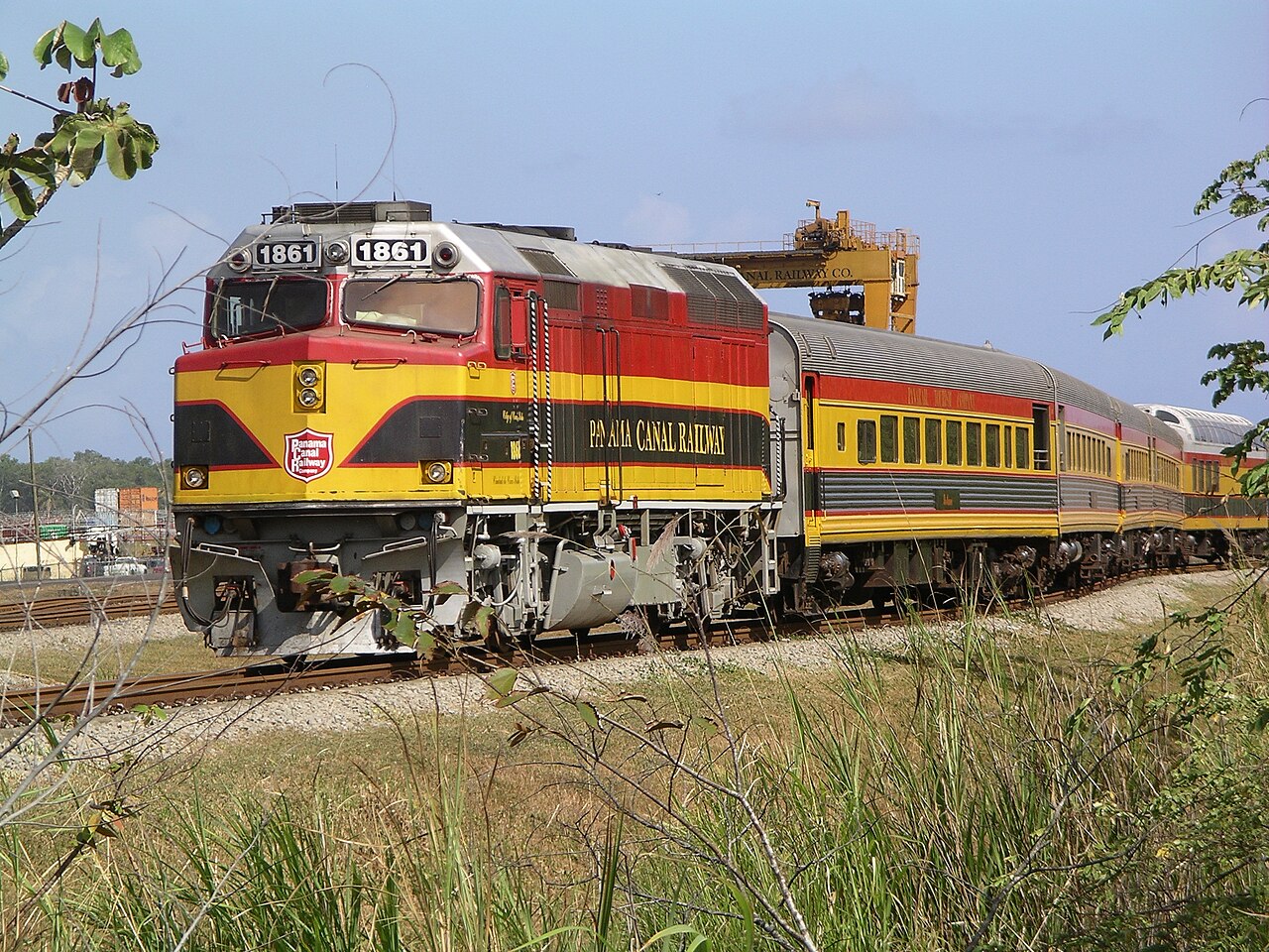 Panama Canal Railway — Panama City to Colón