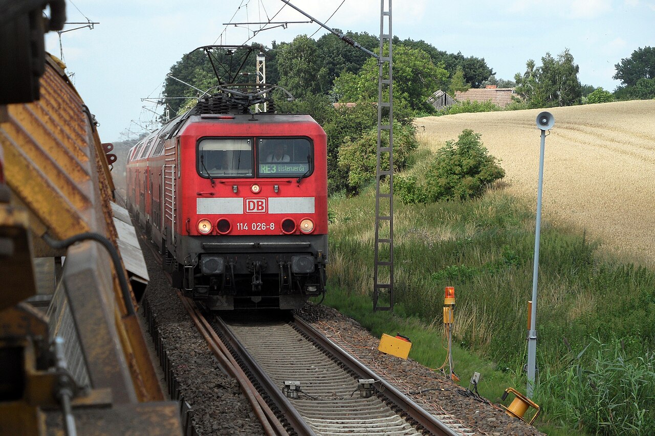 Stralsund–Berlin railway — Stralsund to Berlin