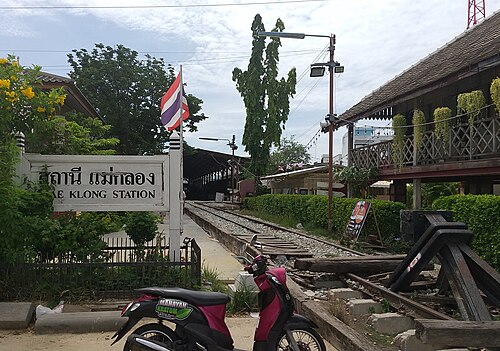 Maeklong Railway — photo 1
