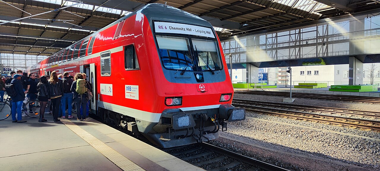 RE 6 Chemnitz–Leipzig — Chemnitz to Leipzig