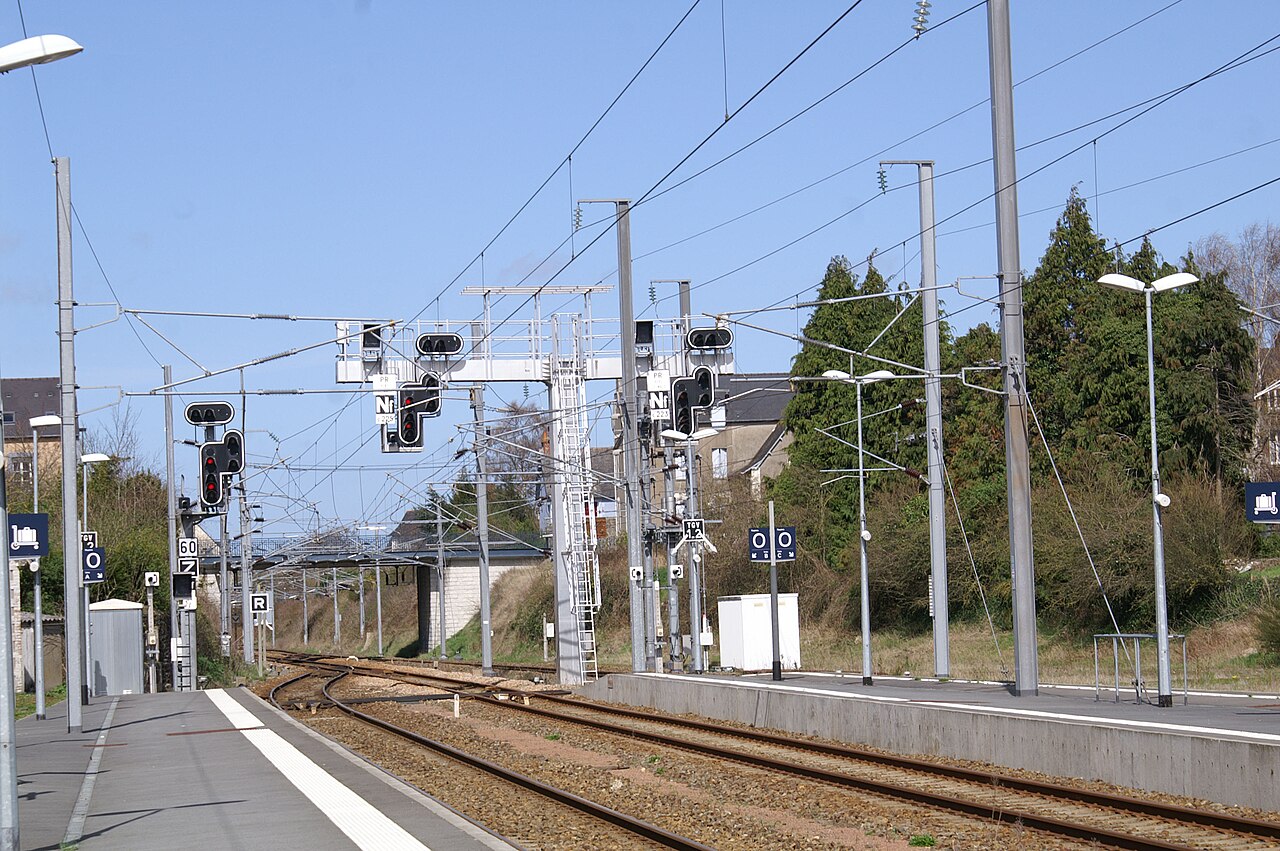 Rennes–Saint-Malo railway — Saint-Malo to Rennes