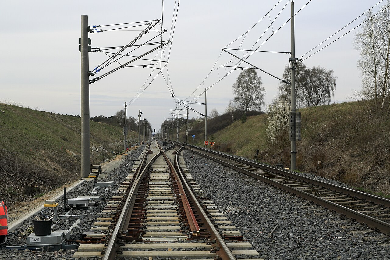 ステンダル–エルツェン railway — ステンダルからエルツェンへ