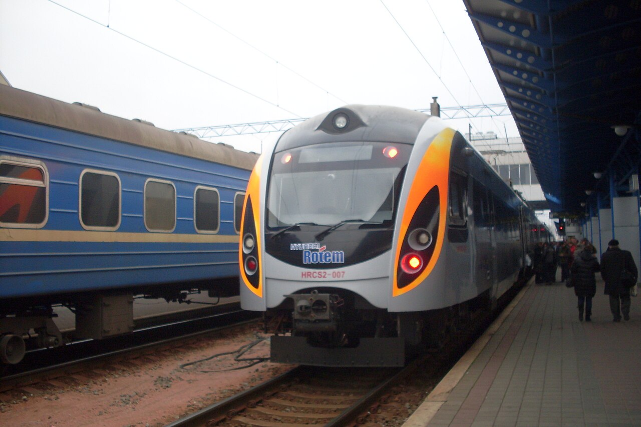 Intercity+ — キーウからドニプロへ