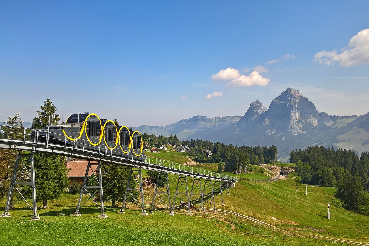 Standseilbahn Schwyz–Stoos – von Schwyz (Schlattli) nach Stoos