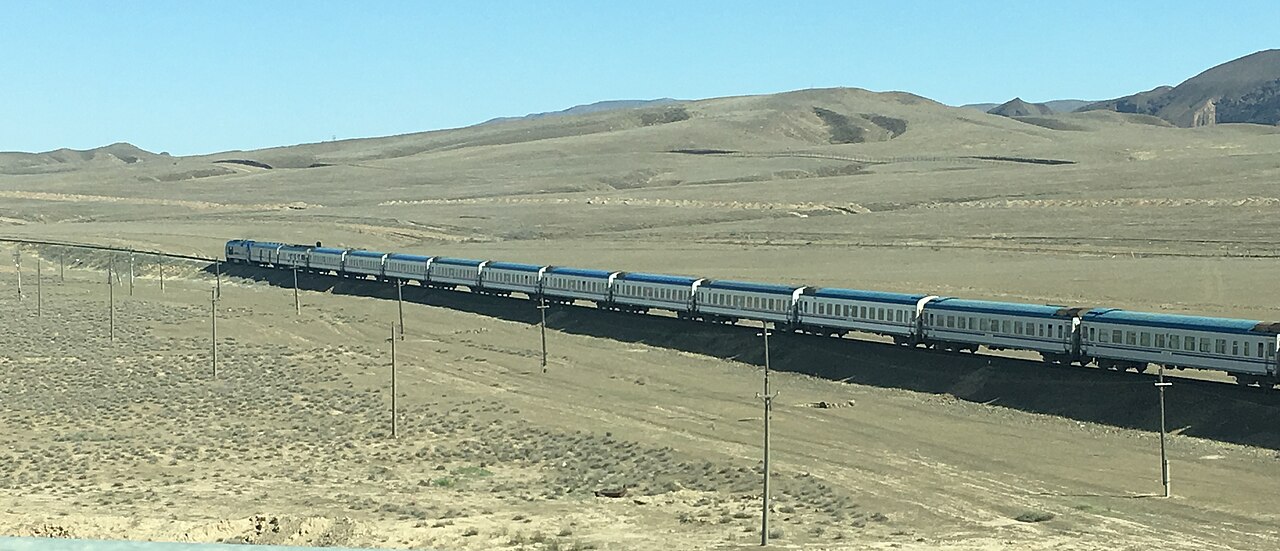 Transkaspische Eisenbahn – von Aşgabat nach Turkmenbashi