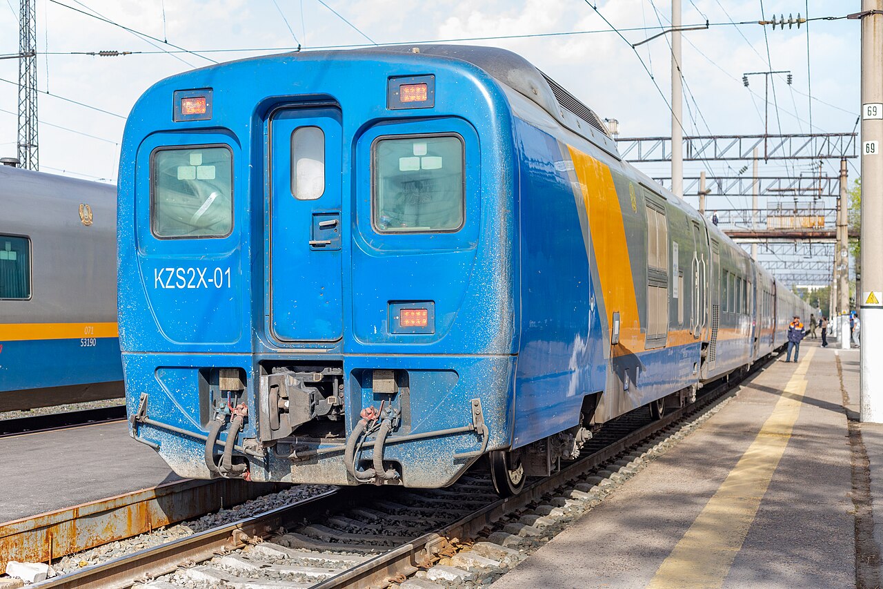 Tulpar Talgo – von Almaty nach Astana