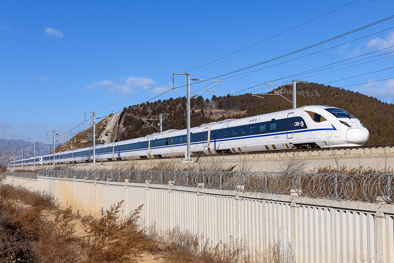 西成旅客専用線 — Xi’anから成都へ