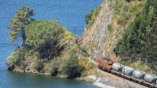 Linha do Douro – Foto 4