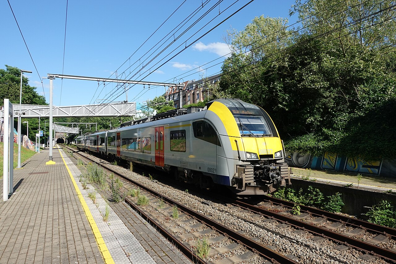 Intercity — Antwerp to Charleroi