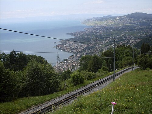 モントルー・グリオン・ロシェドネイ鉄道 — 写真3