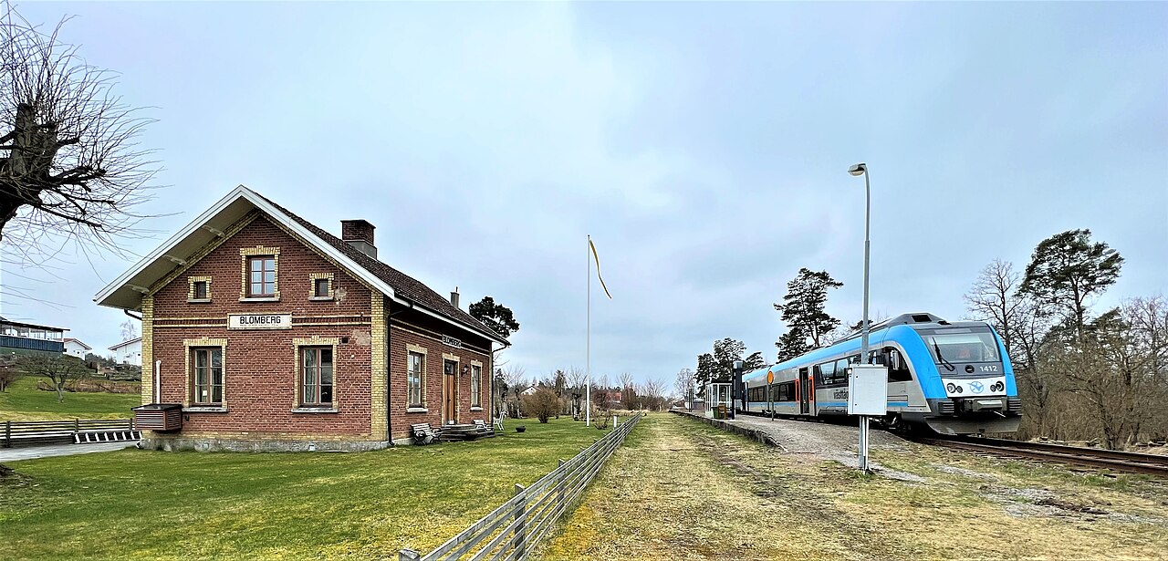 Bahnstrecke Gårdsjö–Håkantorp – von Håkantorp nach Gårdsjö