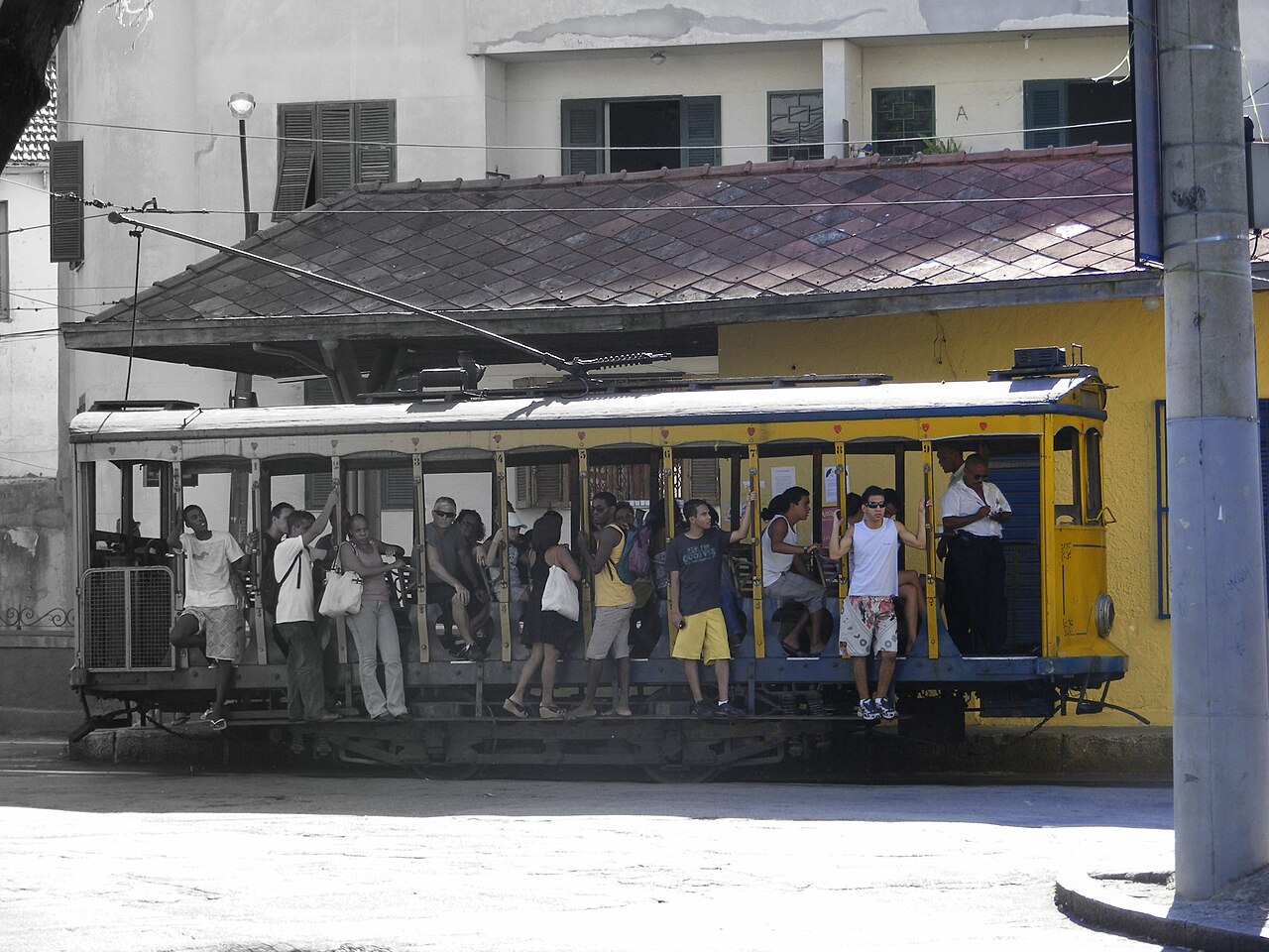 Straßenbahn Santa Teresa – von Rio de Janeiro (Carioca) nach Dois Irmãos
