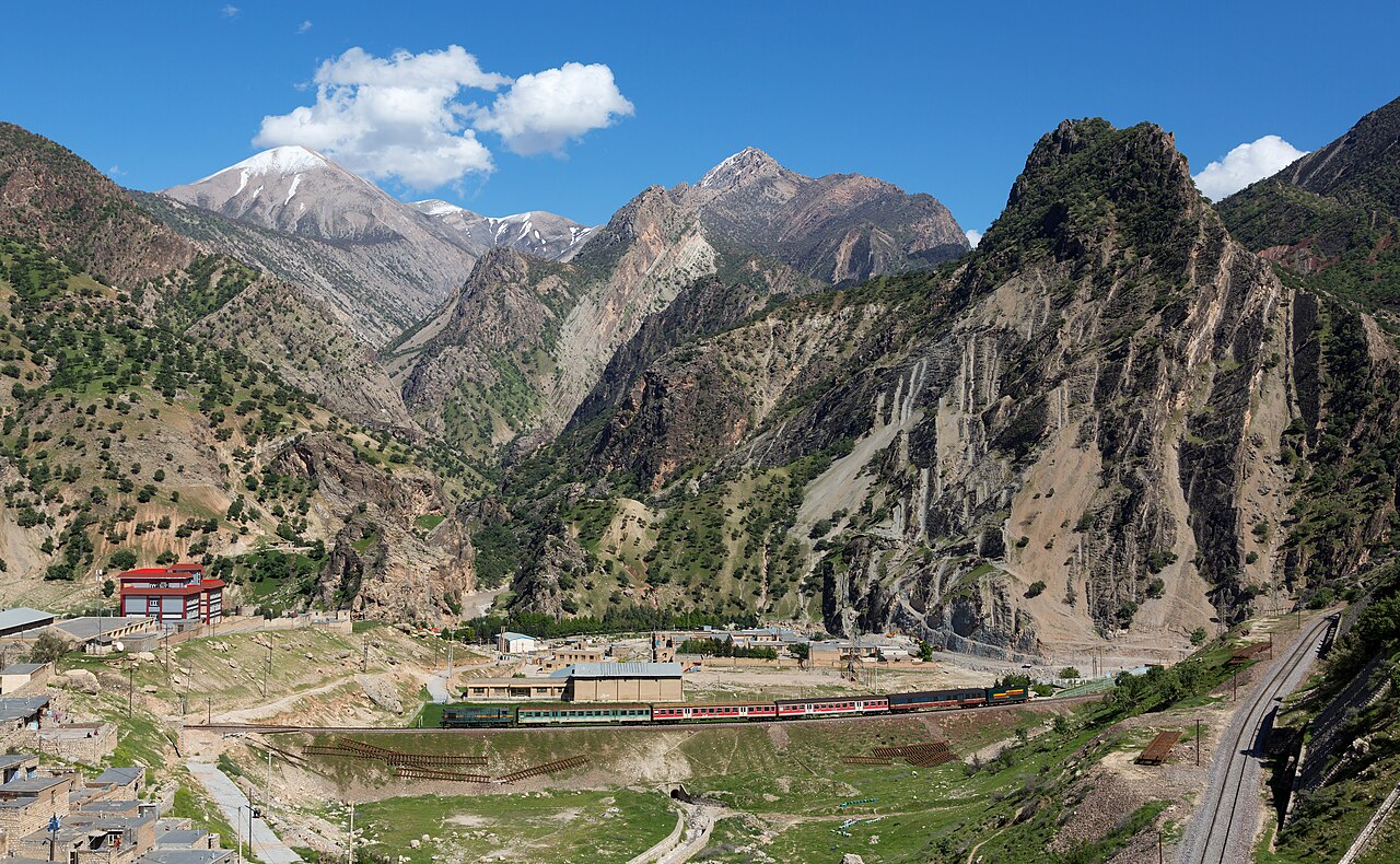 Trans-Iranian Railway — Tehran to Khorramshahr