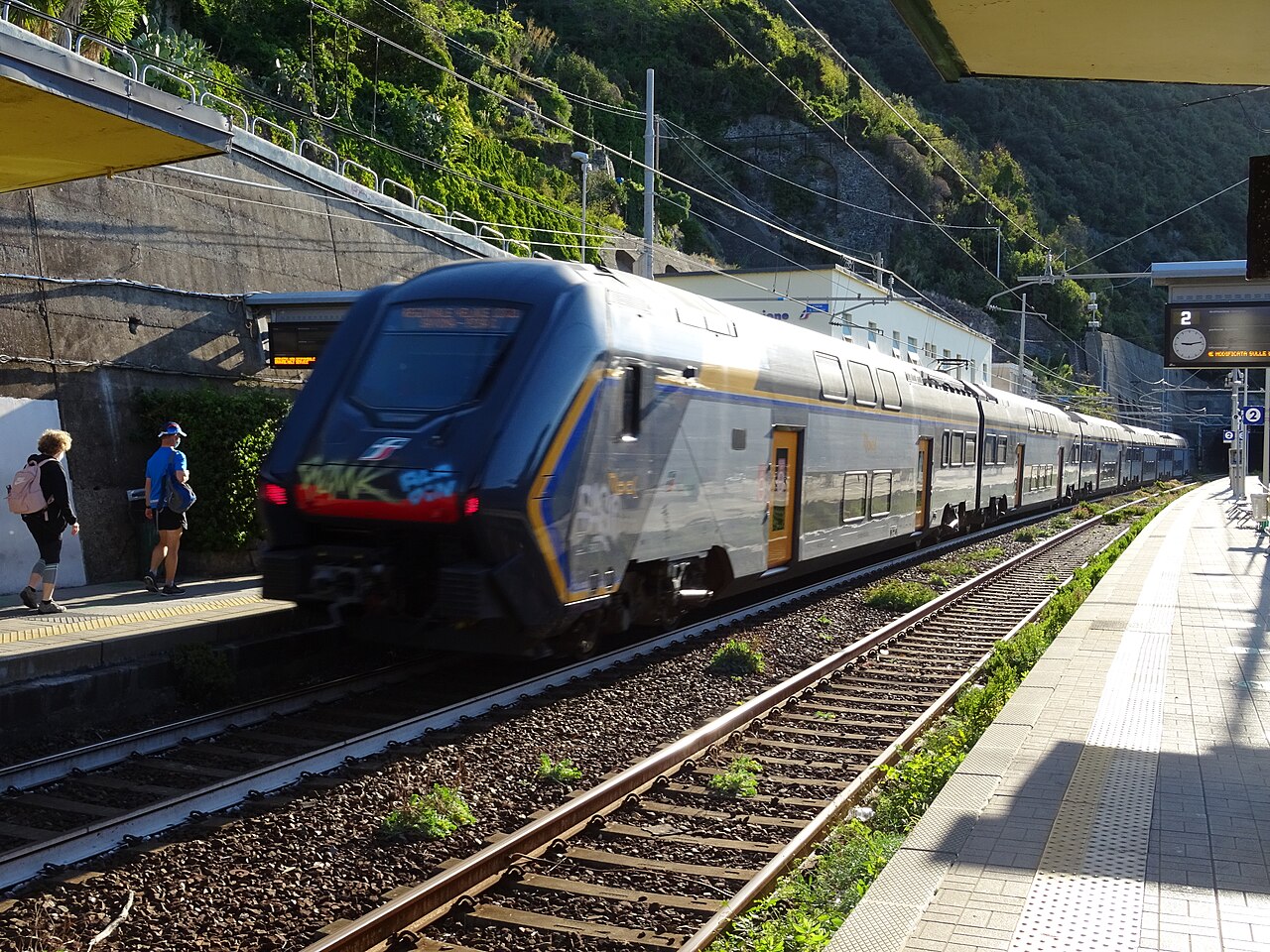 Livorno–Florence railway — Livorno to Florence