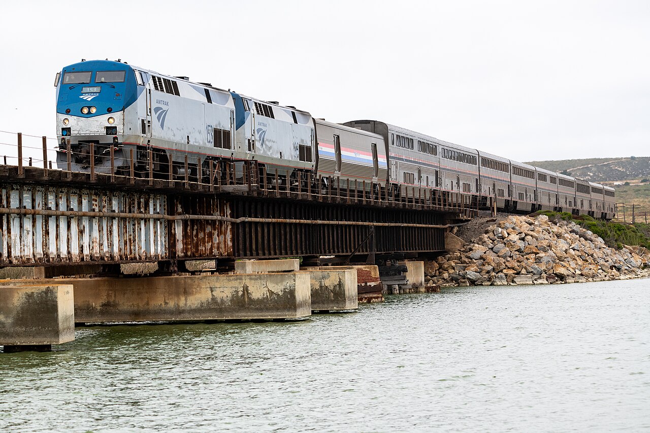 Coast Starlight — Seattle to Los Angeles