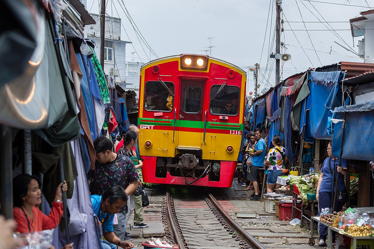 Maeklong Railway — Bangkok to Samut Songkhram