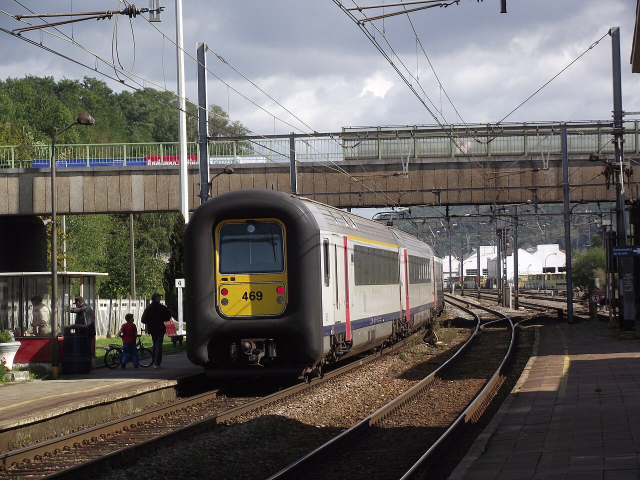 Intercity — Liège to Namur