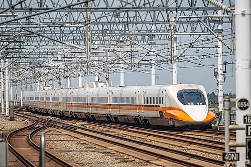 台湾高速鉄道700T型電車 — 写真1