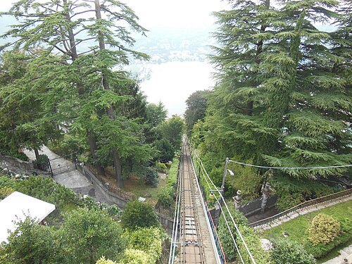 コモ＝ブルナーテ鋼索鉄道 — 写真1