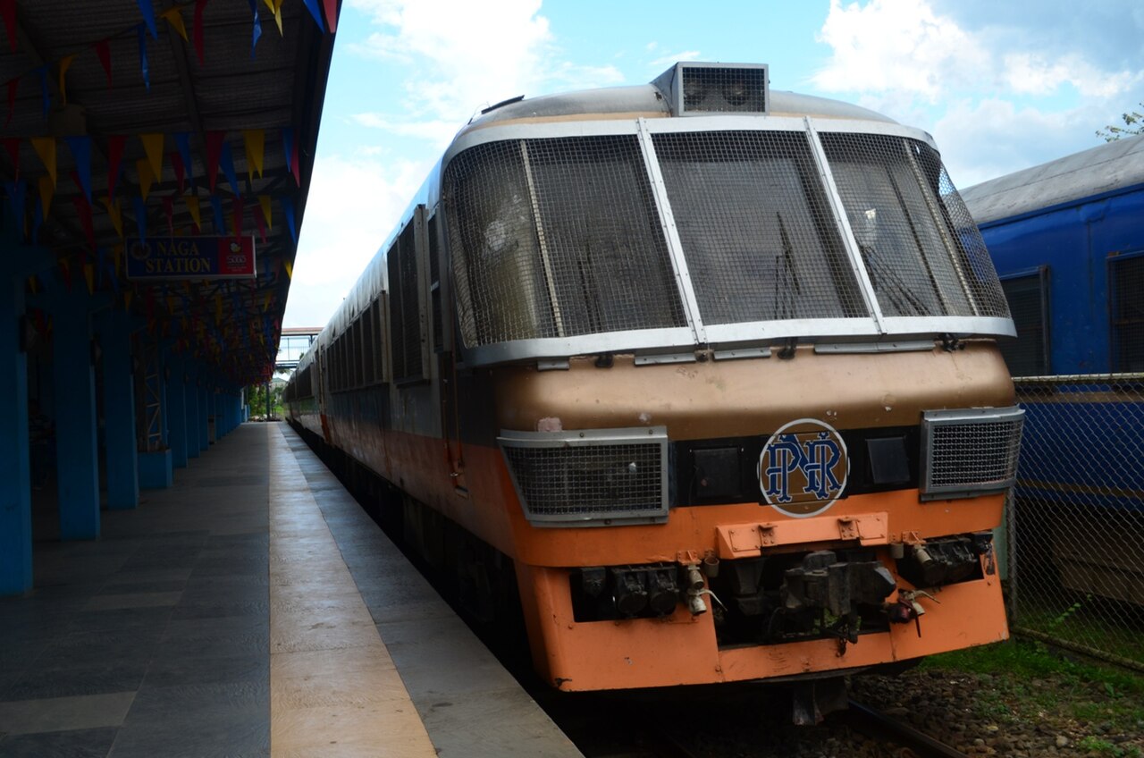 PNR Commuter – von Calamba nach Lucena