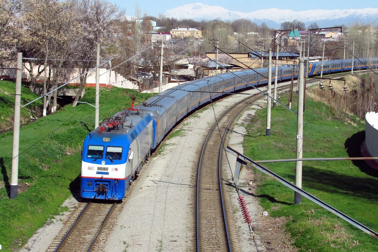 Almaty–Tashkent Talgo — Almaty to Tashkent