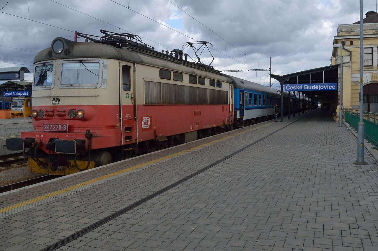 Plzeň–České Budějovice Railway — Plzeň to České Budějovice