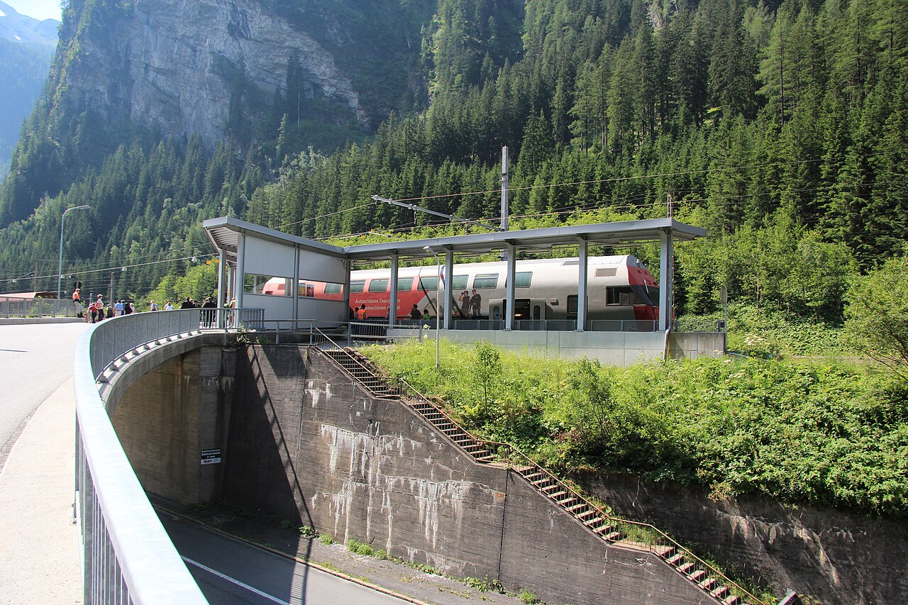 Tauerntunnel – von Böckstein nach Mallnitz-Obervellach