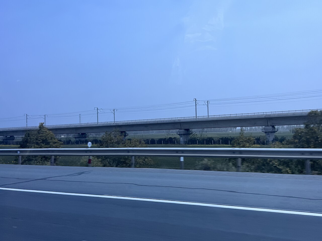鄭州–重慶 HSR — 鄭州から重慶へ