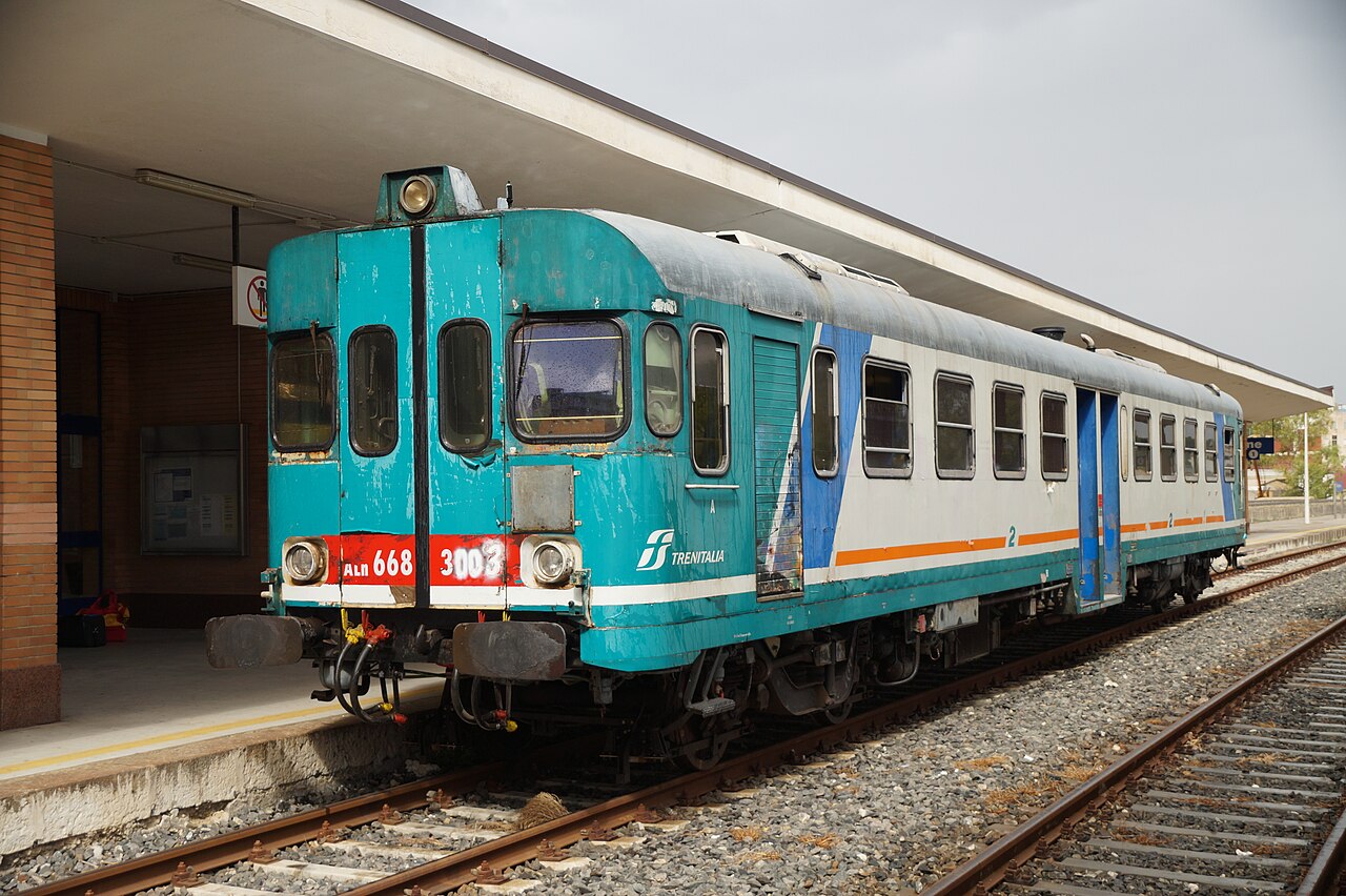 Bahnstrecke Lentini Diramazione–Caltagirone–Gela – von Catania nach Caltagirone