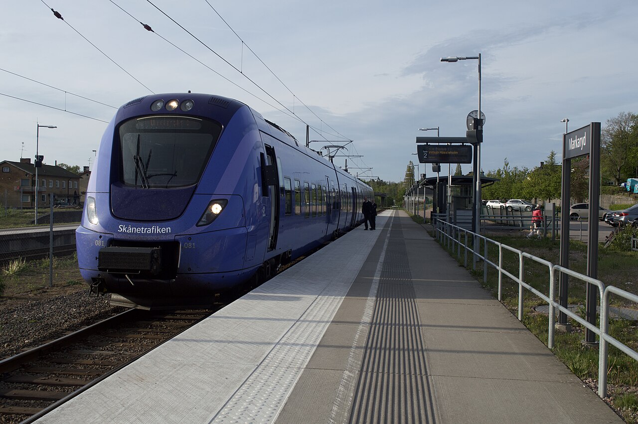 Markarydsbanan, Hässleholm to Markaryd