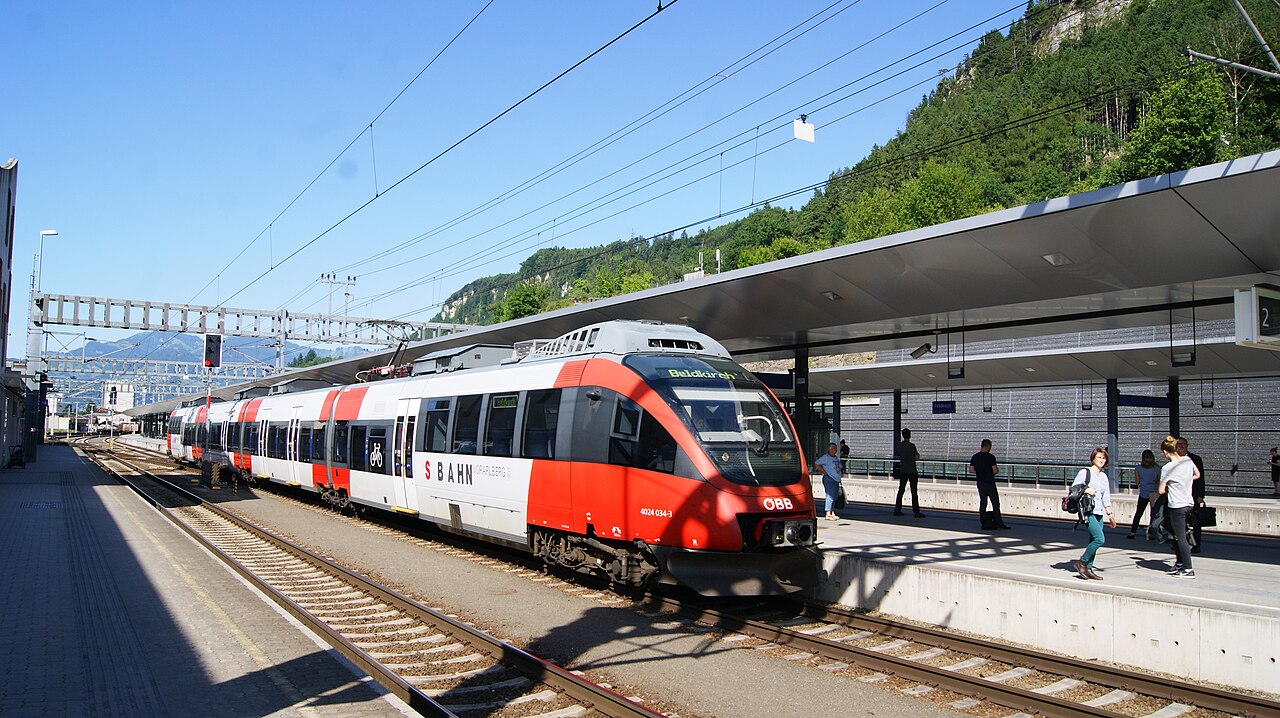 Vorarlbergbahn — Lindau to Bludenz