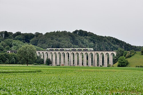 ベルン-ヌーシャテル鉄道 — 写真2